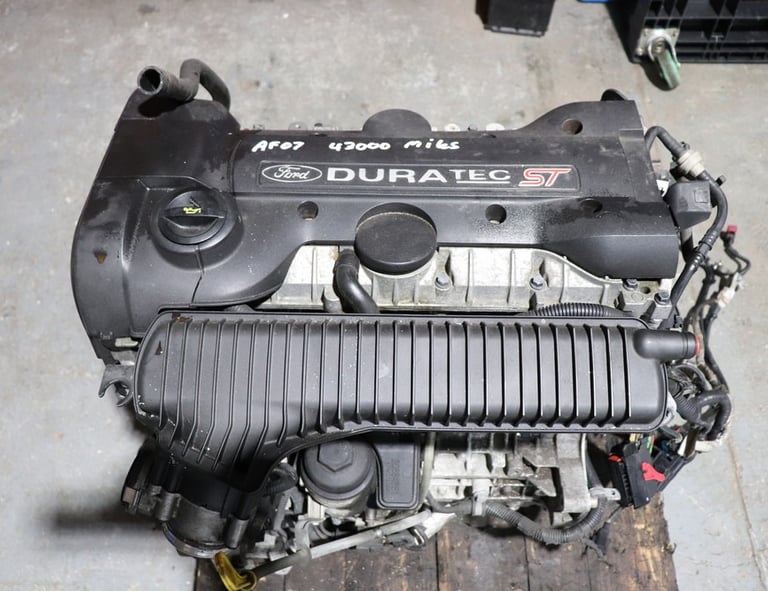 Ford Focus ST 2.5L Engine